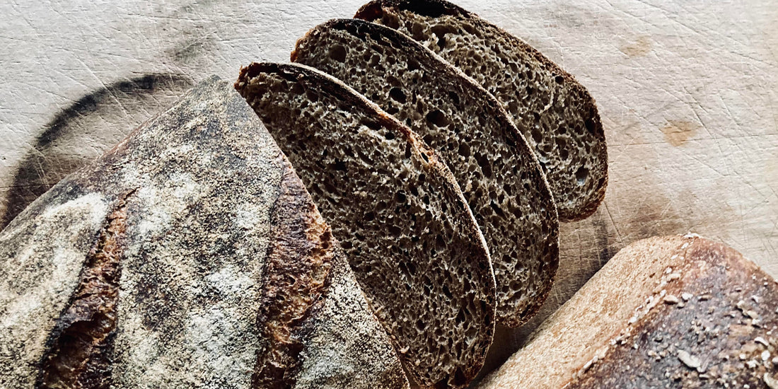 Fuldkornsbrød med malt og tahin