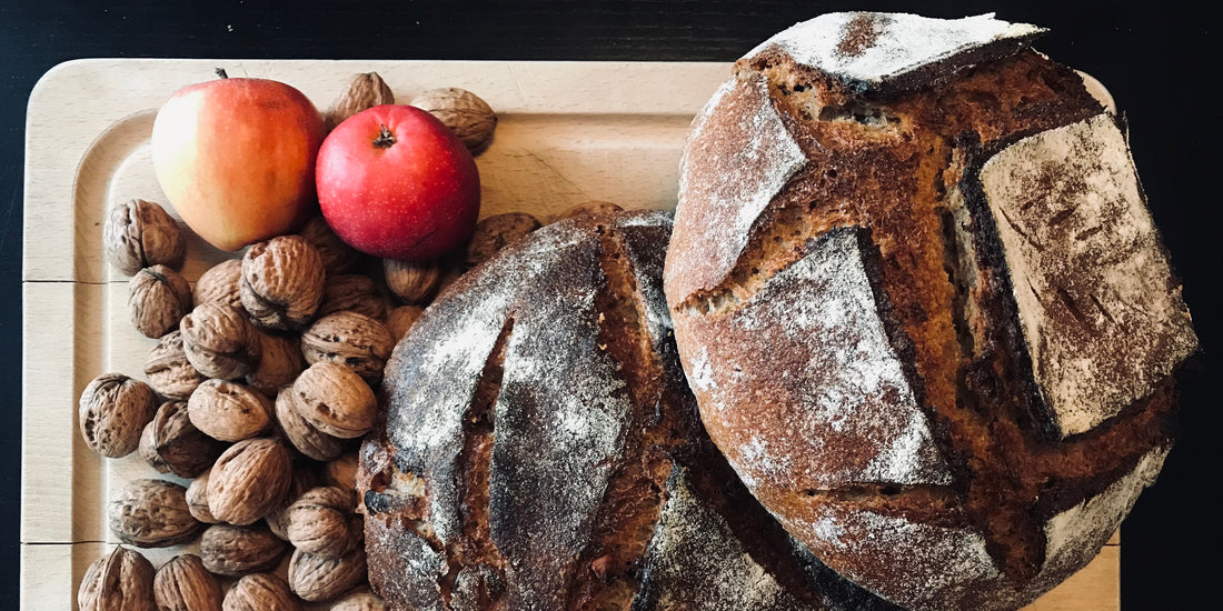 Rug-amok og spelt – og lidt spas med æbler og valnødder